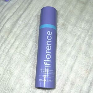 NIB Florence by Mills Up in the Clouds Facial Moisturizer-Blue Light Protection